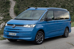 Volkswagen T7 2.0 TDI 110 kW (150 CV) DSG California Ocean Veh&iacute;culo comercial Medium Blue Metallic Exterior Frontal-Lateral 5 puertas