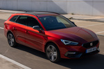 SEAT Le&oacute;n eHybrid FR eHybrid Sportstourer Turismo familiar Rojo Deseo Exterior Lateral-Frontal 5 puertas