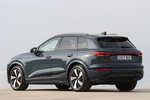 Audi Q6 Q6 e-tron quattro Black line Todo terreno Gris Manhattan Exterior Lateral-Posterior 5 puertas