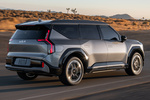KIA EV9 GT 6 plazas GT 6 plazas Todo terreno Exterior Posterior-Lateral 5 puertas