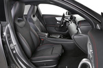 Mercedes-Benz CLA CLA 200 d Coup&eacute; AMG Line Coup&eacute; Turismo Interior Asientos 4 puertas