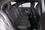 Mercedes-Benz CLA CLA 200 d Coup&eacute; AMG Line Coup&eacute; Turismo Interior Asientos fila 2 4 puertas