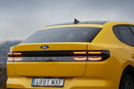 Ford Capri Gama Capri Premium Todo terreno Vivid Yellow Exterior Pilotos 5 puertas