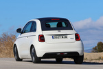 Fiat 500 500e Cabrio 87 kW (118 CV) 500e Cabrio Descapotable Blanco Ice Exterior Lateral-Posterior 2 puertas