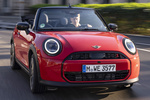 MINI MINI Cooper S Cabrio Cooper S Classic Cabrio Descapotable Chili Red Exterior Lateral-Frontal 3 puertas