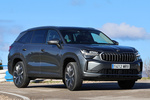 Skoda Kodiaq 1.5 TSI mHEV 150 CV DSG 7 plazas Design MHEV 7 plazas Todo terreno Gris grafito metalizado Exterior Lateral-Frontal 5 puertas