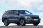 Skoda Kodiaq 1.5 TSI mHEV 150 CV DSG 7 plazas Design MHEV 7 plazas Todo terreno Gris grafito metalizado Exterior Lateral-Frontal 5 puertas