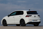 Volkswagen Golf 1.5 eTSI 85 kW (115 CV) DSG 50 Aniversario eTSI Turismo Blanco Puro Exterior Lateral-Posterior 5 puertas