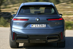 BMW iX iX xDrive45 iX xDrive45 Todo terreno Azul Arctic Race metalizado Exterior Posterior 5 puertas