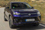 Volkswagen Tayron Gama Tayron R-line Todo terreno Ultra Violeta Metalizado Exterior Lateral-Frontal 5 puertas