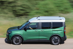Ford Tourneo Courier e-Tourneo Courier 136 CV Active e-Tourneo Veh&iacute;culo comercial Verde Bursting Exterior Cenital-Lateral 5 puertas