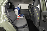Hyundai Inster Cross 115 CV 49 kWh Tecno Cross Todo terreno Interior Silla infantil 5 puertas