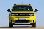 Fiat Grande Panda El&eacute;ctrico 44 kWh La Prima Turismo Amarillo Lim&oacute;n Exterior Frontal 5 puertas