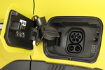 Fiat Grande Panda El&eacute;ctrico 44 kWh La Prima Turismo Interior Toma de recarga 5 puertas