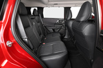 Mitsubishi Outlander PHEV 4WD Kaiteki+ PHEV Todo terreno Interior Asientos fila 2 5 puertas