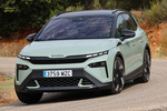 Skoda Elroq 85 1st edition Todo terreno Timiano Green Exterior Frontal-Lateral 5 puertas
