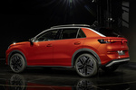 Volkswagen T-Roc Gama T-Roc eTSI Style eTSI Todo terreno Flamed Red Metallic Exterior Lateral-Posterior 5 puertas