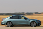 Mercedes-Benz Clase E AMG E 53 HYBRID 4MATIC+ Dynamic Plus AMG E 53 HYBRID 4MATIC+ Dynamic Plus Turismo Verde Silver Exterior Lateral 4 puertas