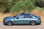 Mercedes-Benz Clase E AMG E 53 HYBRID 4MATIC+ Dynamic Plus AMG E 53 HYBRID 4MATIC+ Dynamic Plus Turismo Verde Silver Exterior Cenital-Lateral 4 puertas