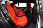 BMW Serie 5 M5 M5 con Cuero Merino Negro/Rojo Turismo Interior Asientos fila 2 5 puertas