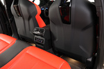 BMW Serie 5 M5 M5 con Cuero Merino Negro/Rojo Turismo Interior Consola Central 5 puertas