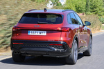 Audi Q5 TDI quattro 150 kW (204 CV) S tronic Black line Todo terreno Rojo Granadina Metalizado Exterior Posterior-Lateral 5 puertas