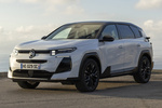 Citro&euml;n C5 Aircross Plug-in Hybrid 195 CV Max PHEV Todo terreno Okenite White Exterior Frontal-Lateral 5 puertas