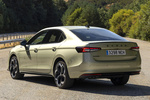 Skoda Superb Gama Superb iV PHEV Gama Superb iV Turismo Gris grafito metalizado Exterior Lateral-Posterior 5 puertas