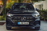 Mercedes-Benz GLB Gama GLB Gama GLB Todo terreno Negro Cosmos Metalizado Exterior Frontal 5 puertas