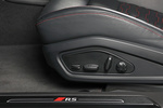 Audi e-tron GT RS e-tron GT performance RS e-tron GT performance con Paquete Gran Turismo RS Rojo Turismo Interior Mandos regulaci&oacute;n asientos 4 puertas