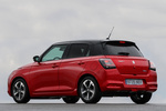 Suzuki Swift 1.2 CVT Mild Hybrid S3 CVT Turismo Rojo Burning Perlado con Techo Negro Exterior Lateral-Posterior 5 puertas