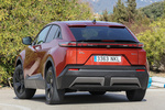 Toyota C-HR+ 230 bater&iacute;a 77 kWh Advance Todo terreno Rojo Persa Exterior Lateral-Posterior 5 puertas