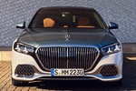 Mercedes-Benz Clase S Maybach 580 Maybach Turismo Opalite White Bright / Verde Silver Metallic Exterior Frontal 4 puertas