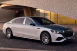Mercedes-Benz Clase S Maybach 580 Maybach Turismo Opalite White Bright / Verde Silver Metallic Exterior Lateral-Frontal 4 puertas