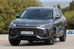 MG HS Hybrid+ Luxury Hybrid+ Todo terreno Hampstead Grey Exterior Frontal-Lateral 5 puertas