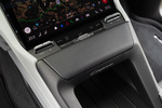 Porsche Cayenne Turbo Electric Turbo Electric con Interior Cuero Negro/Gris Sage Todo terreno Interior Consola Central 5 puertas