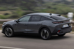 Peugeot 408 Hybrid 145 e-DCS6 GT Exclusive Hybrid Turismo Gris Selenium Exterior Lateral-Posterior 5 puertas
