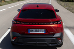 Peugeot 408 Plug-In Hybrid 240 e-DCS7 GT Plug-in Hybrid Turismo Elixir Red Exterior Posterior 5 puertas