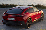 Peugeot 408 Plug-In Hybrid 240 e-DCS7 GT Plug-in Hybrid Turismo Elixir Red Exterior Cenital-Posterior-Lateral 5 puertas