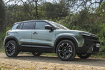 Jeep Avenger Gama Avenger Hybrid Gama Avenger Hybrid Todo terreno Exterior Lateral-Frontal 5 puertas