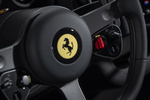 Ferrari Luce Gama Luce Interior Nero Coup&eacute; Giallo Luce Interior Volante 2 puertas