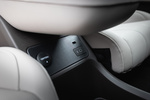GAC AION UT Gama AION UT Gama AION UT Turismo Interior Conexi&oacute;n fuentes externas 5 puertas