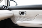 GAC AION UT Gama AION UT Gama AION UT Turismo Interior Mandos puerta 5 puertas