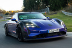 Porsche Taycan Turbo GT con Kit Manthey Turbo GT con Kit Manthey Turismo Exterior Lateral-Frontal 5 puertas