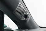 DENZA Z9GT EV El&eacute;ctrico EV con Interior Negro Turismo Interior Altavoz 5 puertas