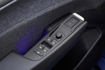 Volkswagen ID. Cross 155 kW (211 CV) 52 kWh Autom&aacute;tico 1 vel. Life Todo terreno Interior Mandos puerta 5 puertas