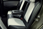 Volkswagen ID. Cross 155 kW (211 CV) 52 kWh Autom&aacute;tico 1 vel. Style con Interior Bicolor Gris Claro Todo terreno Interior Asientos fila 2 5 puertas
