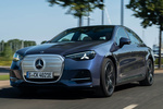 Mercedes-Benz Clase C El&Atilde;&copy;ctrico C 400 4MATIC Avantgarde Turismo Sodalite Blue Exterior Frontal-Lateral 4 puertas