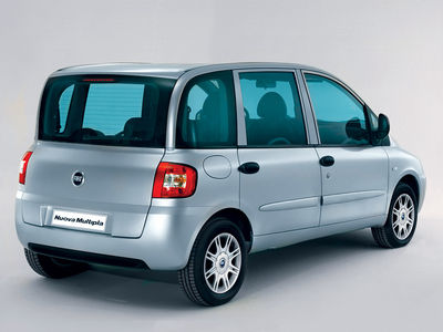 Fiat Multipla - Nuevo aspecto para un coche muy práctico - Foto