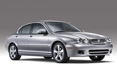 Jaguar X-Type - Foto